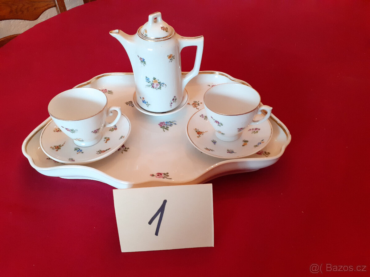 STAROŽITNÝ PORCELÁN - POZŮSTALOST
