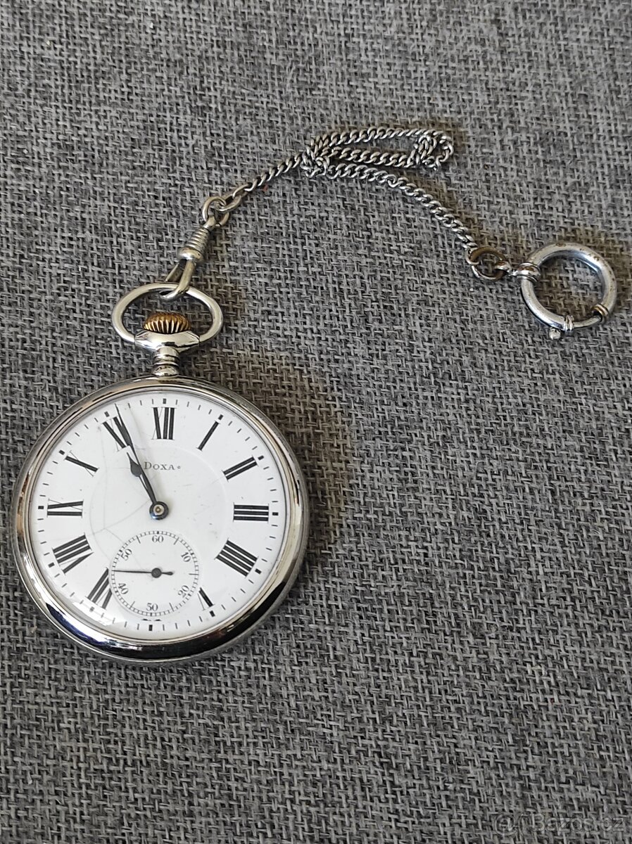 KAPESNÍ HODINKY DOXA