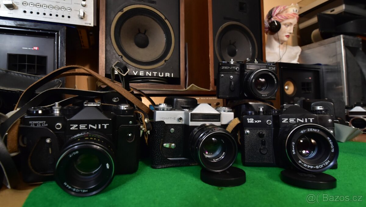 Fotoaparát ZENIT 12xp, EM, ET, TTL, E + objektiv HELIOS