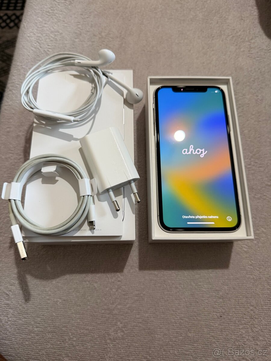 IPhone X 256 GB, velmi dobrý stav, vše funkční, baterie 73%