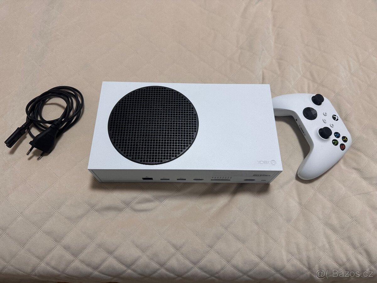 Herní konzole Xbox X