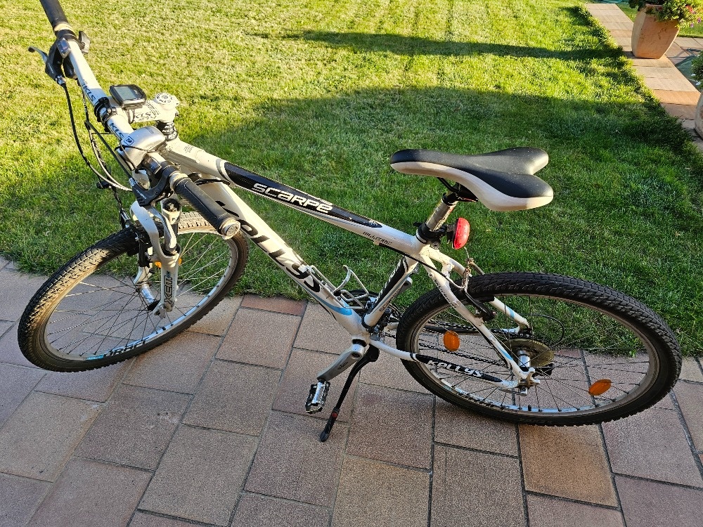 Prodám bílé dívčí kolo Kellys Scarpe 17,5