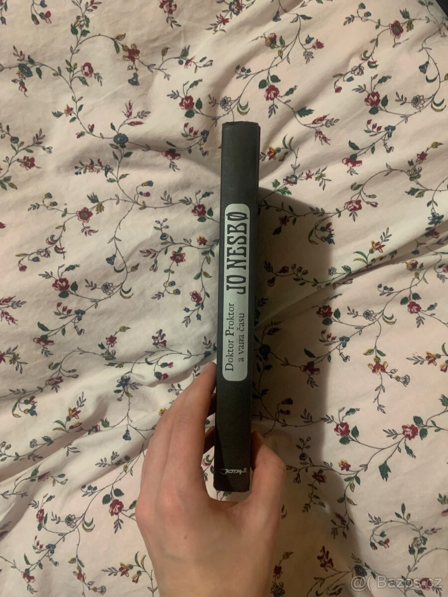 Jo Nesbo, doktor proktor a vana času