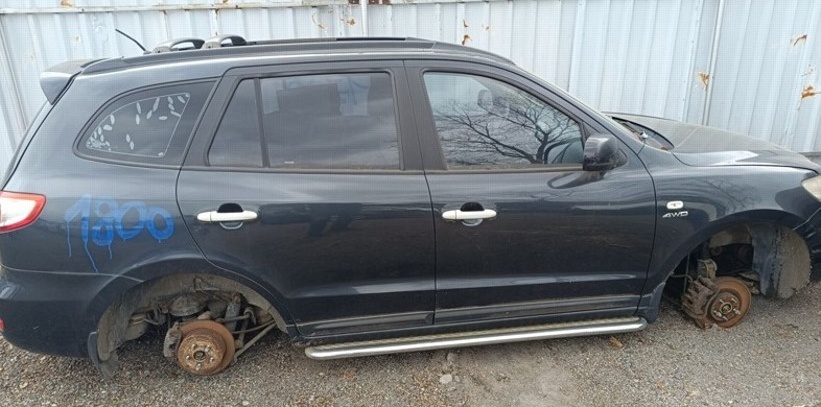 ND z Hyundai SantaFe 2118.cm3 114.kw nafta r.v.2007 (K12)