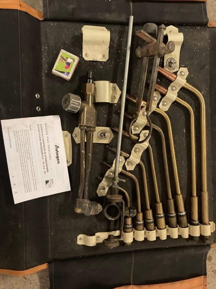 Svářecí a řezací souprava autogen