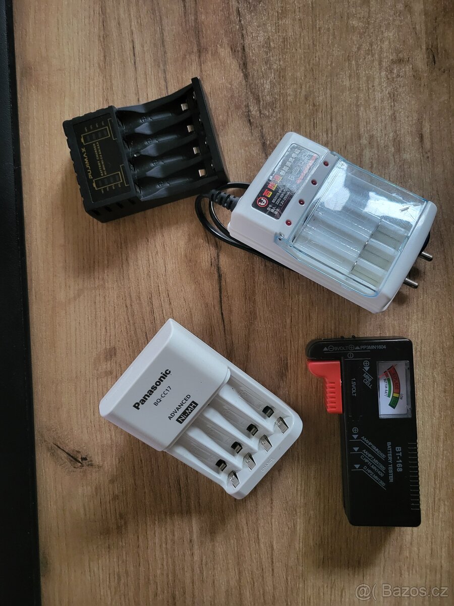 Nabíječky AA / AAA baterií