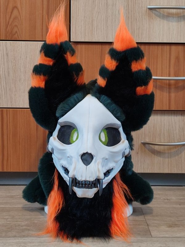 Furry/Cosplay skull dog maska/fursuit