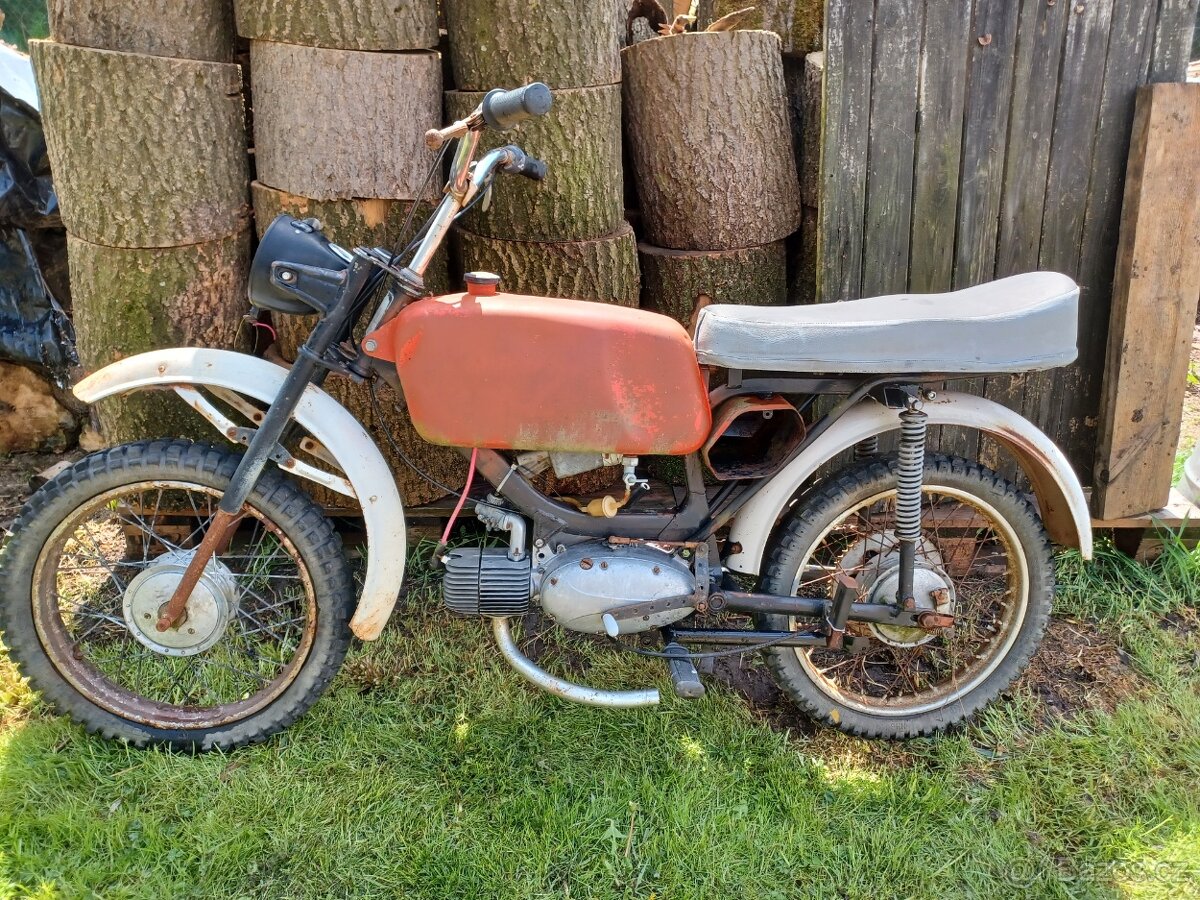 Jawa 50 mustang s TP