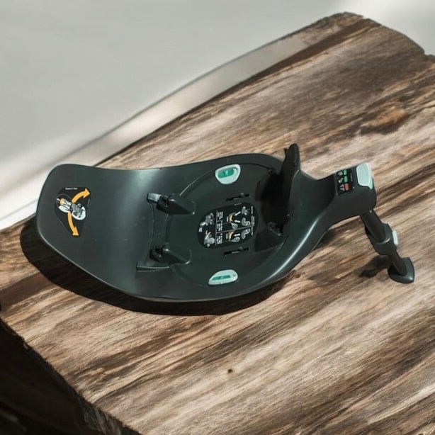 Otocna zakladna Cybex Base Z