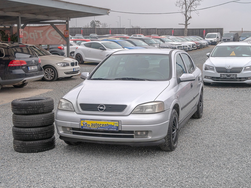 Opel Astra ČR 1.6i 16V KM CEBIA