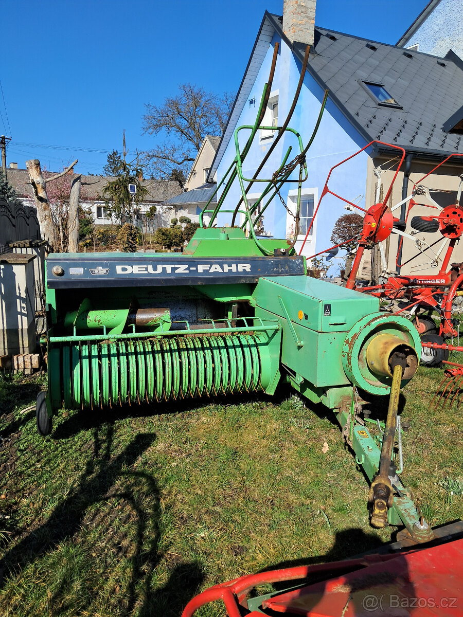 Vysokotlaký lis na malé balíky Deutz - Fahr HD 440