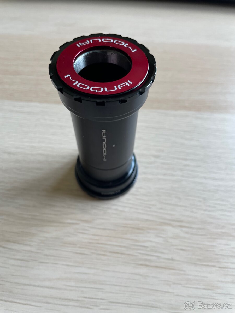 Středové složení MOQUAI
