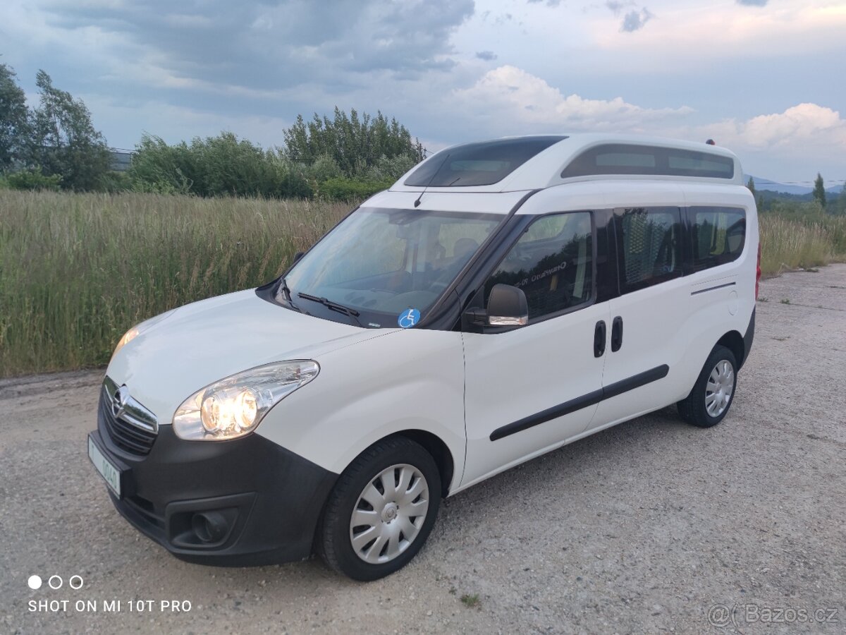 Fiat Doblo Opel Combo 2.0 135PS převoz osob na vozíku ZTP