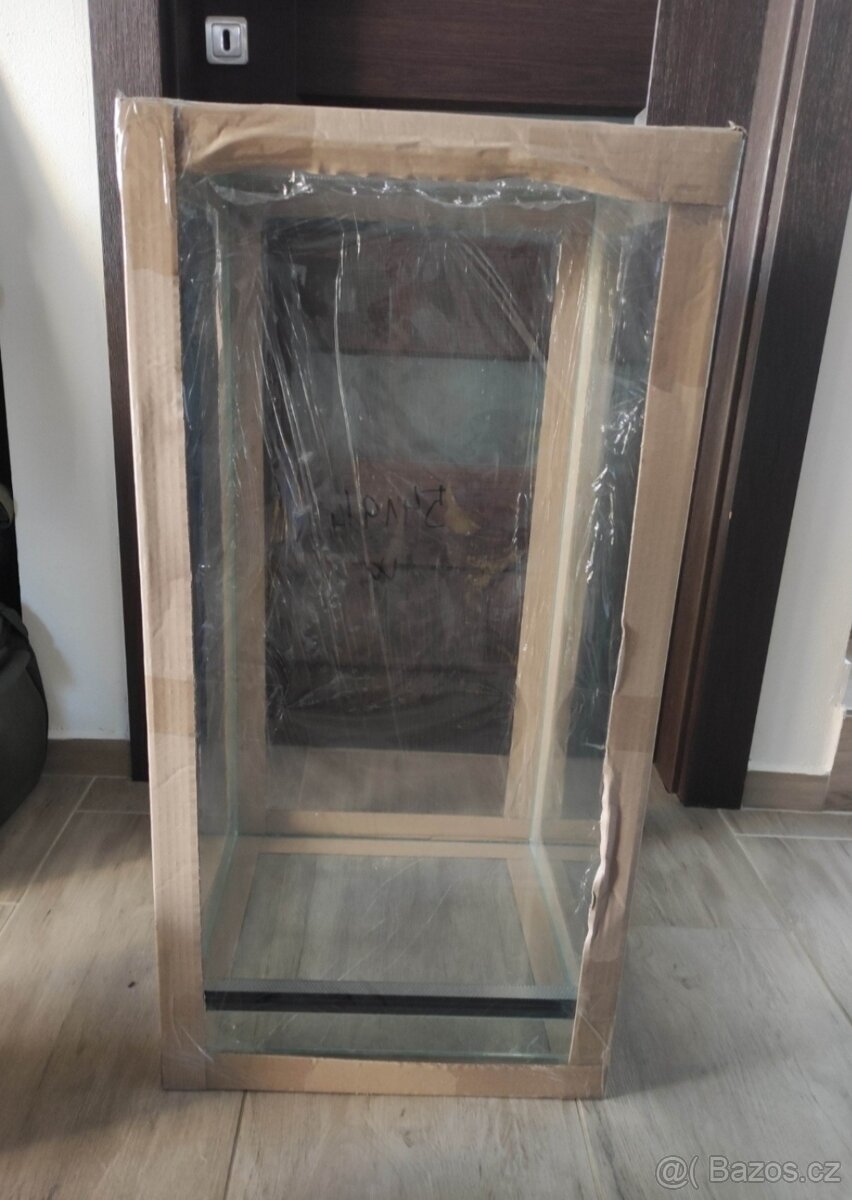 LTerárium 40x40x100 pro chameleona a jine stromové gekony,pa