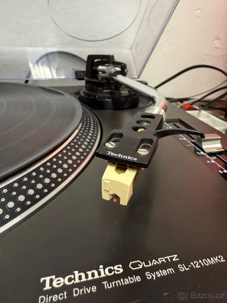Technics SL-1210 MK2 (1988) Gramofón