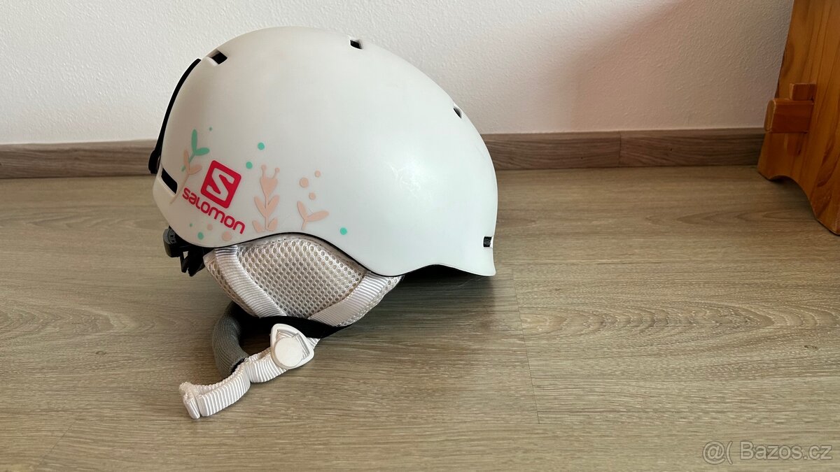 lyžařská helma dětská/juniorská