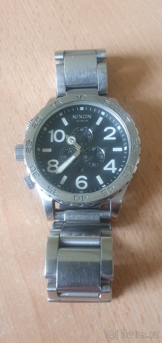 Hodinky Nixon 51-30