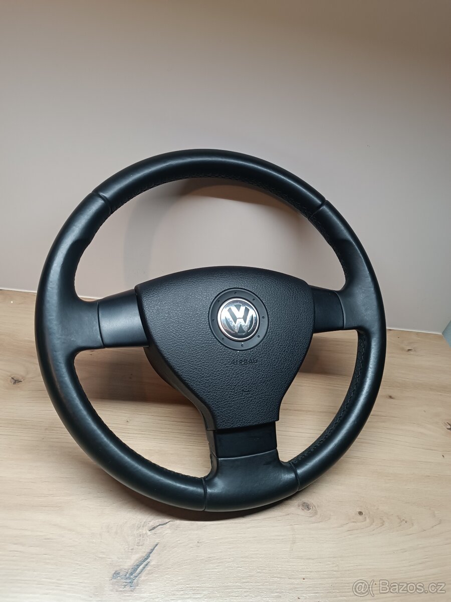 Tříramenný Volant VW Golf V/ Passat B6