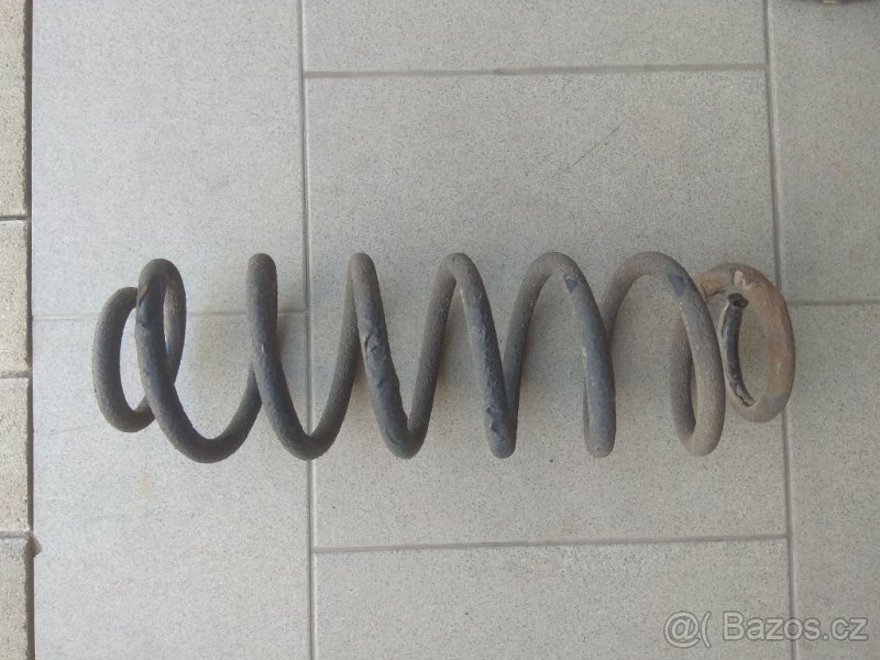 Zadní pružina Škoda Octavia sedan 1.9Tdi 1K0 511 115