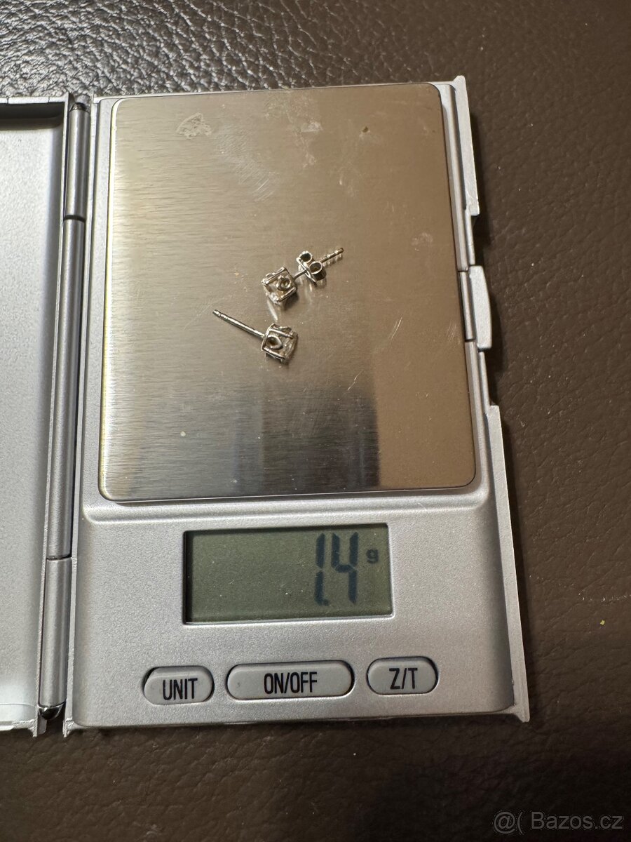 Naušnice , bílé zlato 585,14 K.