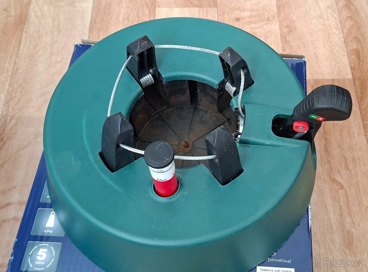 Stojánek na vánoční stromeček - velmi pěkný stav