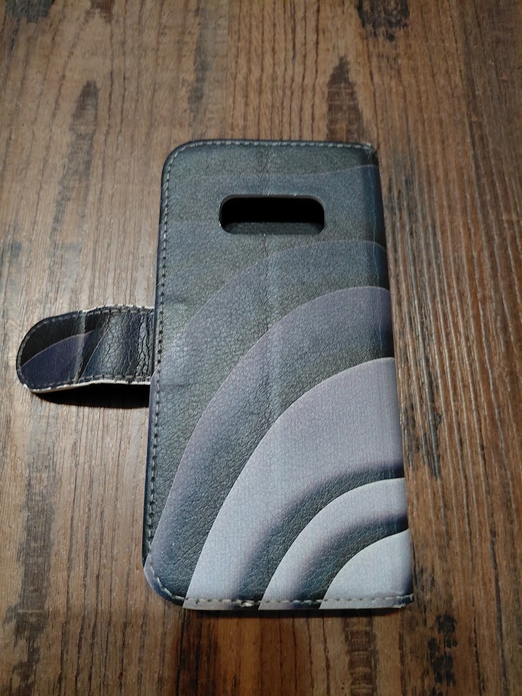 pouzdro Dark Waves pro mobil Samsung Galaxy S10e