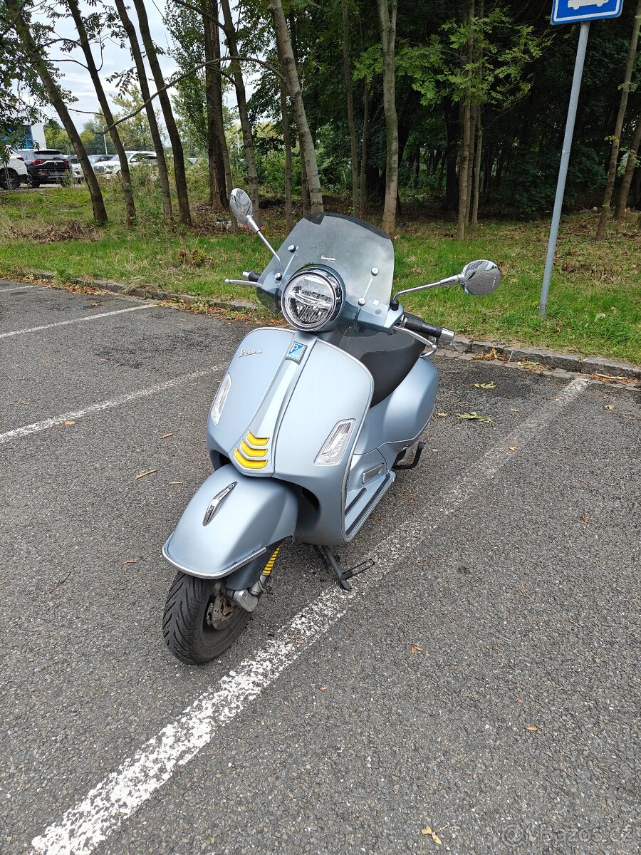 Vespa GTS 300 SuperTech