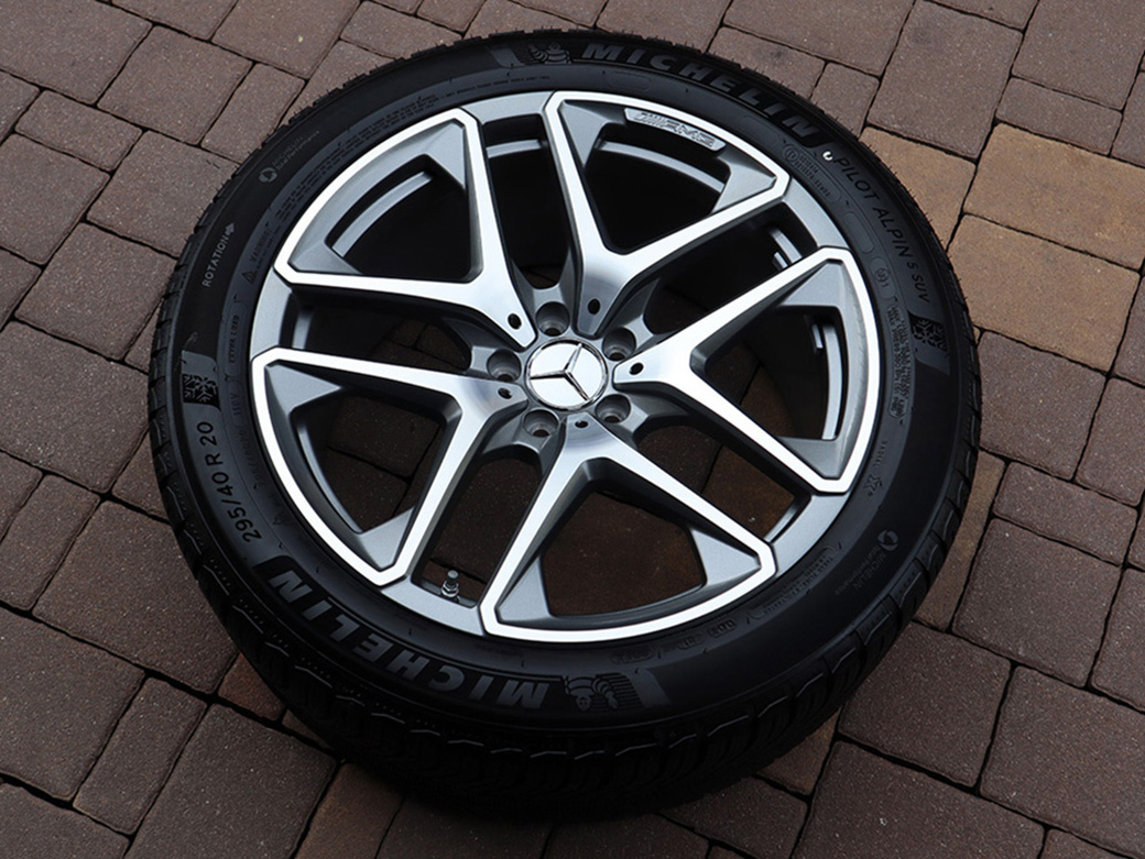 20" 5x112 MERCEDES GLC 63 AMG ZIMNÍ VČETNĚ ČIDEL