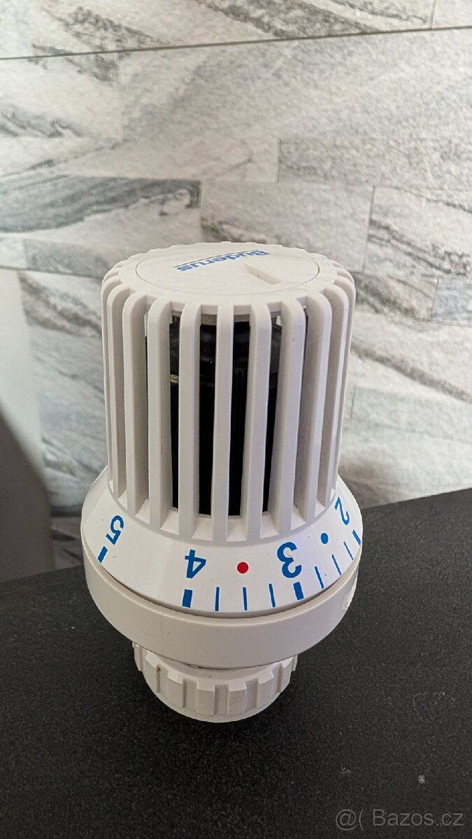 Termostatické hlavice Buderus 9ks