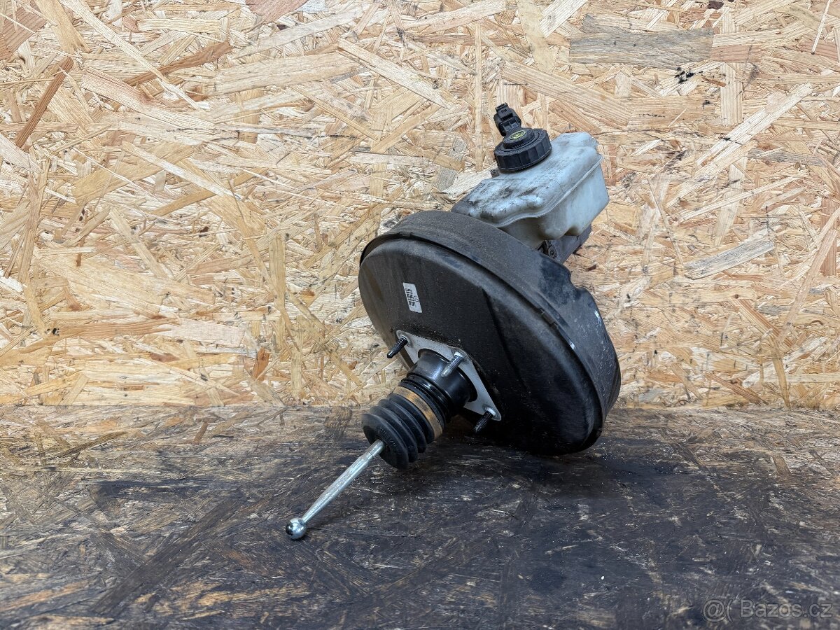 POSILOVAČ BRZD 1K1614105AE