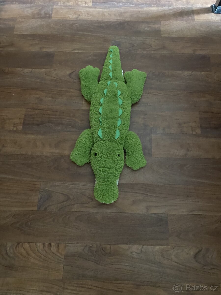 Velký plyšový krokodýl