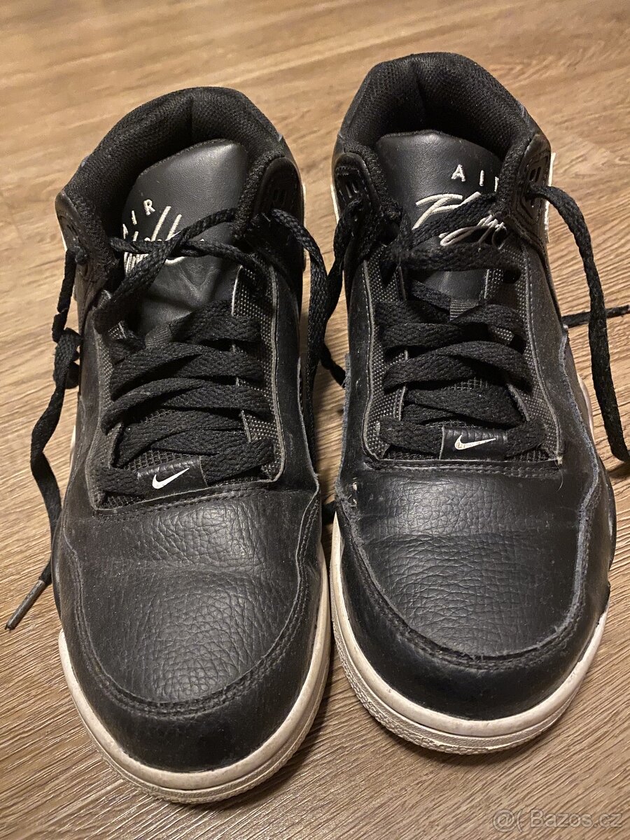Sportovní boty Nike vel.40