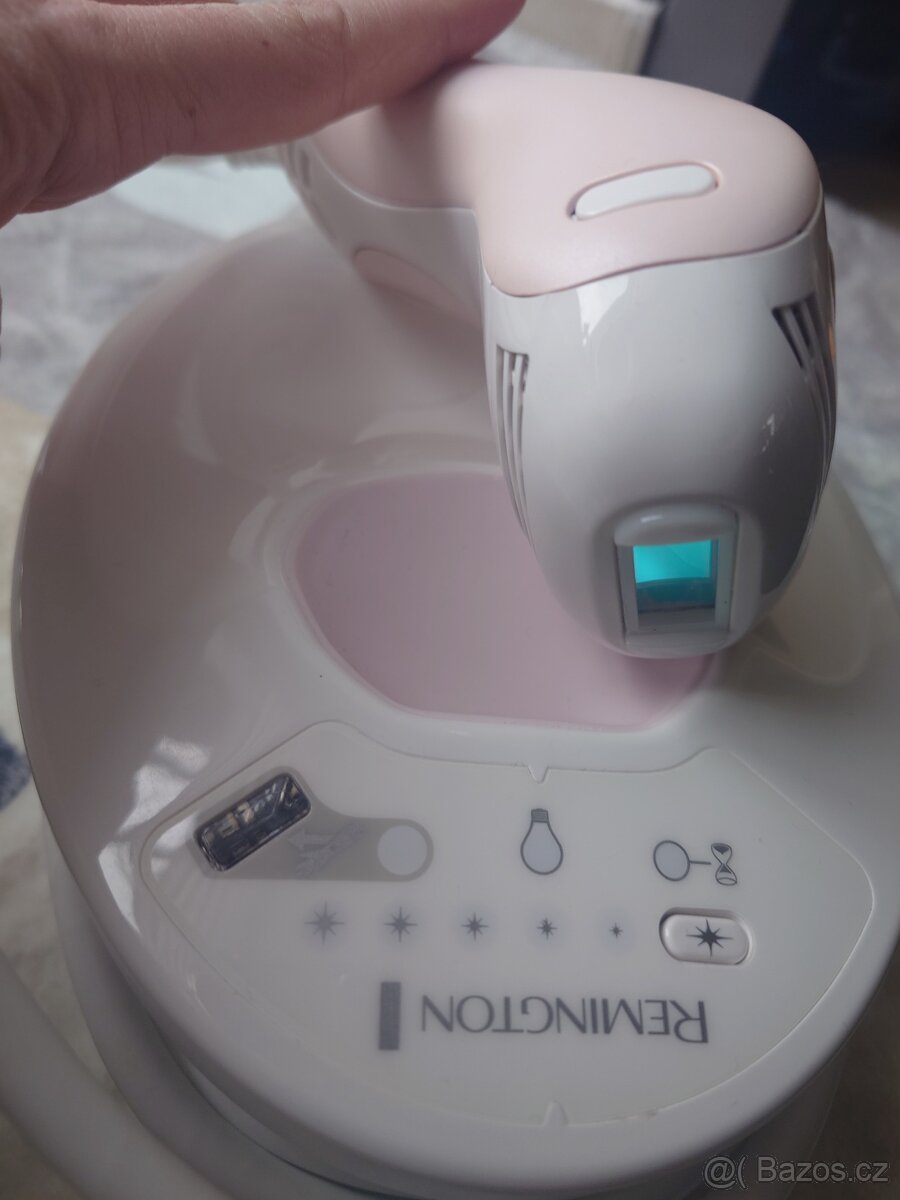 Ipl epilator Remington 2012 funkční
