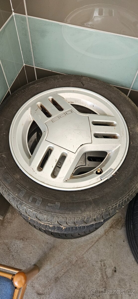 Retro kola Opel 4x100 R14