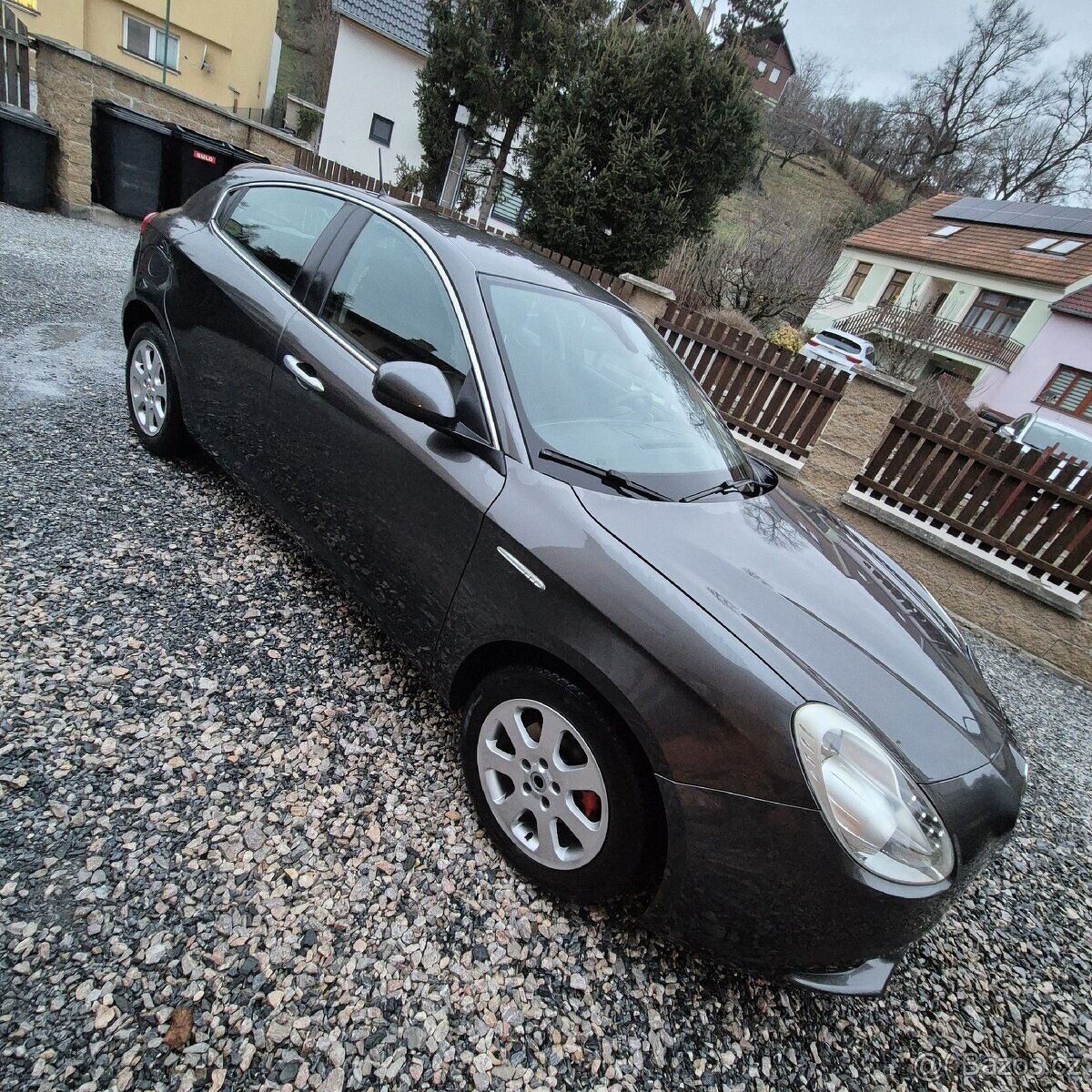 Alfa romeo Giulietta 1,6 JTDM,2010,klima,sada pneu