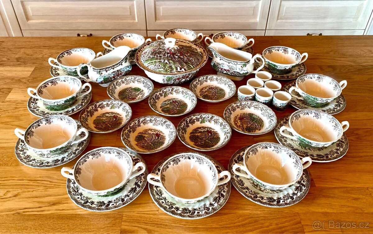 Starý krásný anglický porcelán 41 kusů