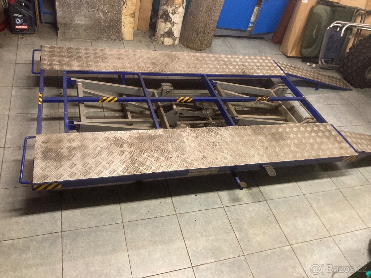 Prodám zvedák hever na čtyřkolky