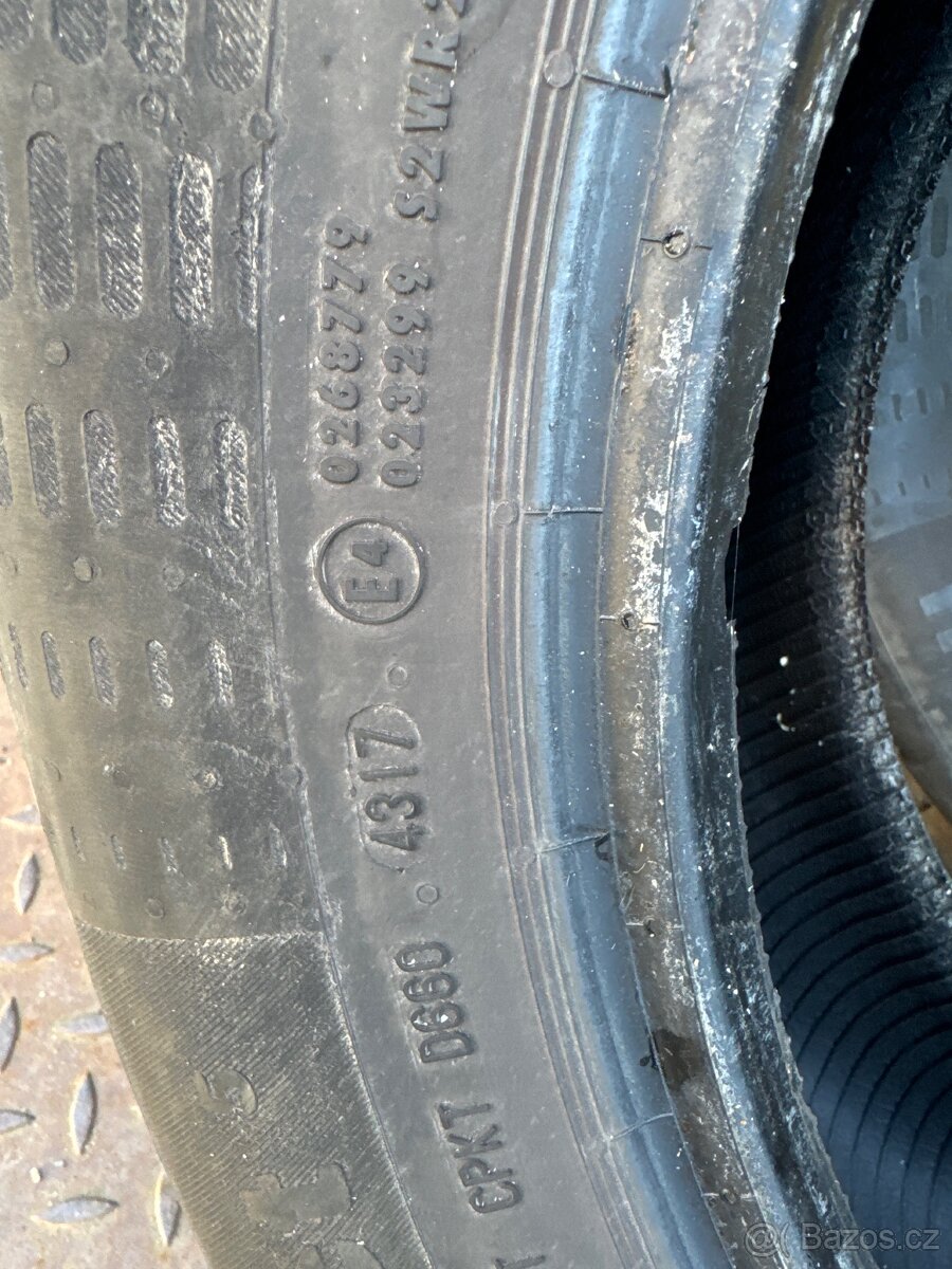 Letni 215/60 r17 vzorek 4,5mm continental