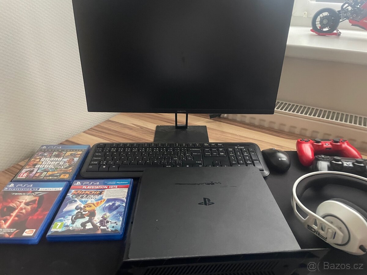 Prodám PS4