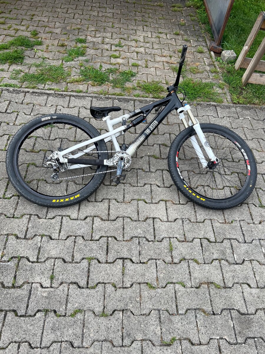 Slopestyle dirt kolo rose the jester fox 32