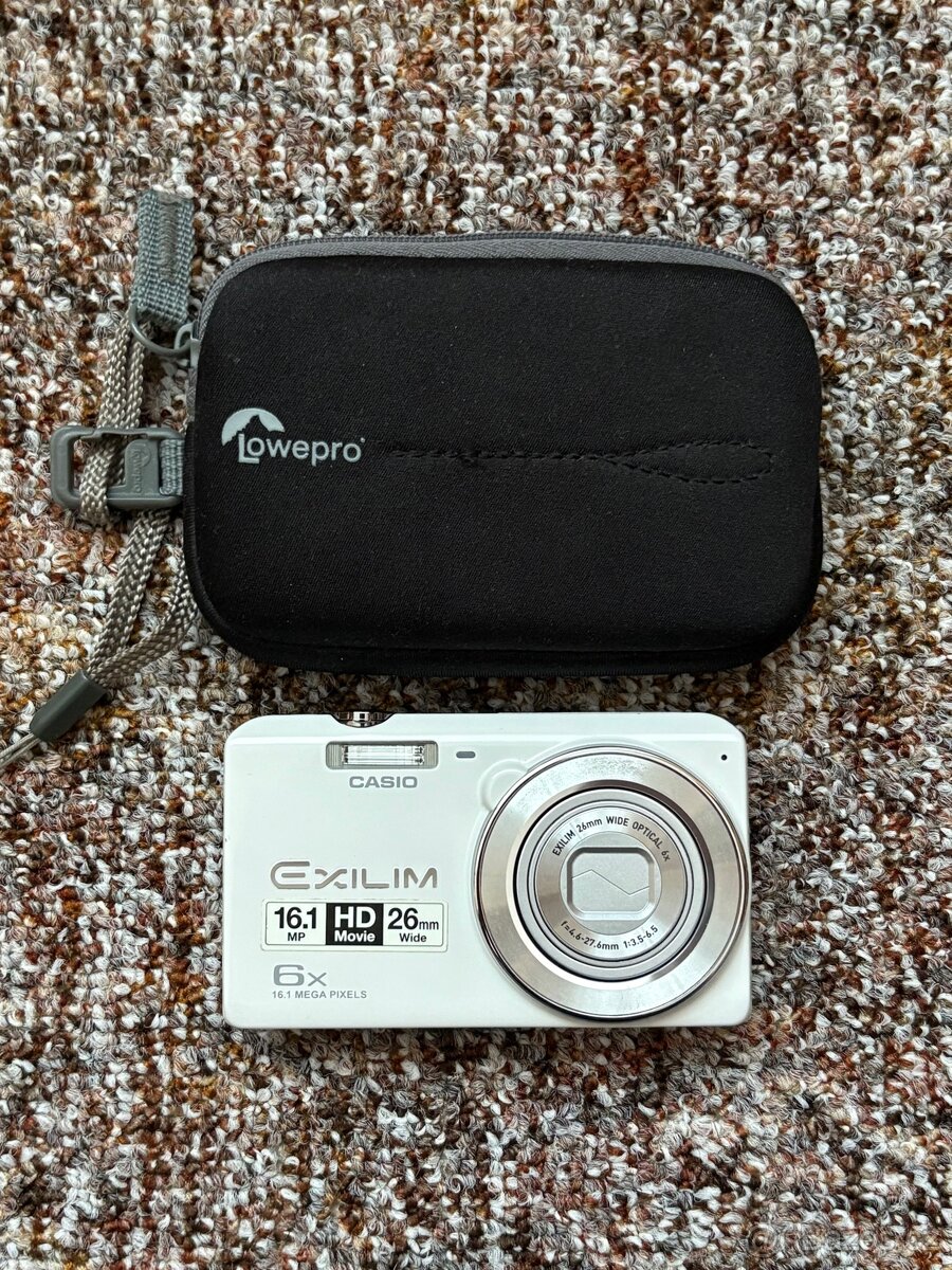 Digitální fotoaparát Casio