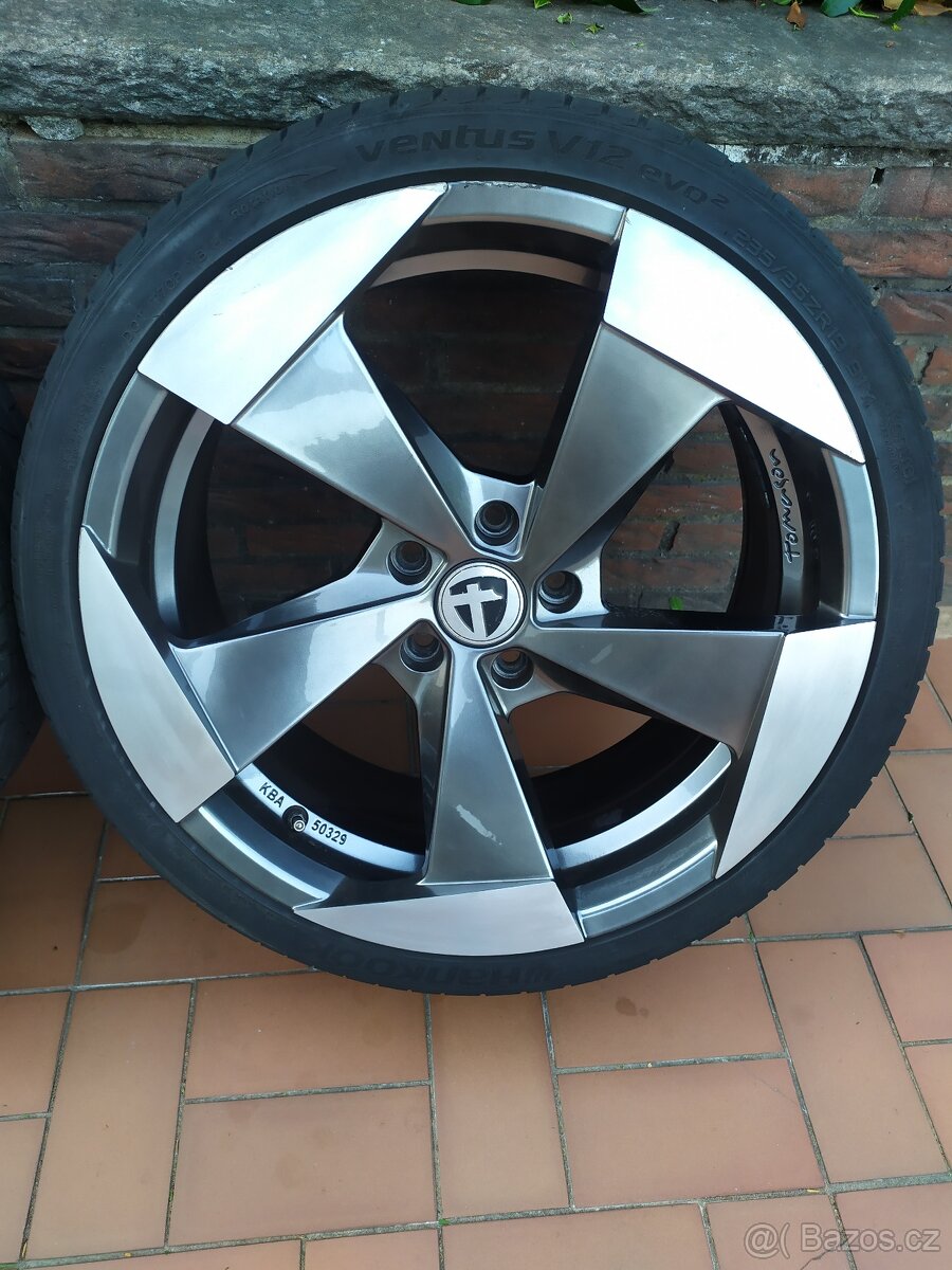 Alu kola 19" Thomason 5x112