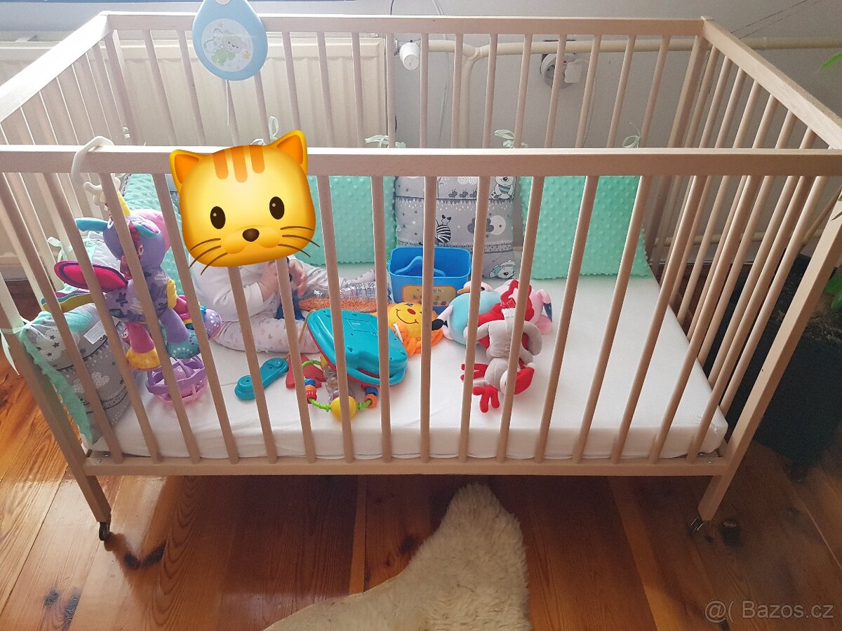 Dětská postýlka IKEA , buk, 60x120 cm + matrace