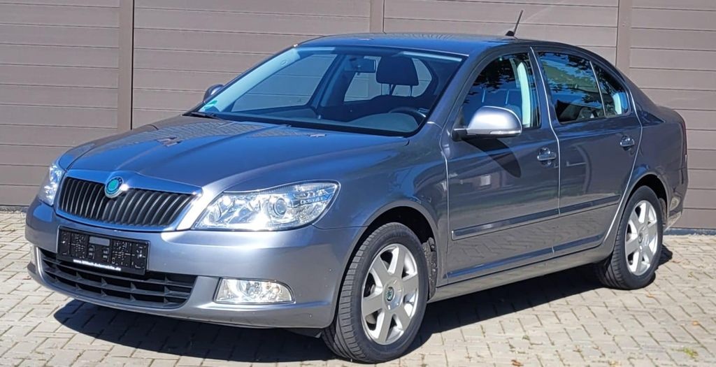 FLOTILA  AUTOPŮJČOVNA PRONÁJEM ŠKODA