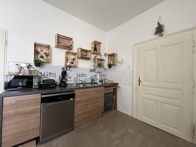 Pronájem bytu 2+1, 97 m2, nám.Míru Jindřichův Hradec