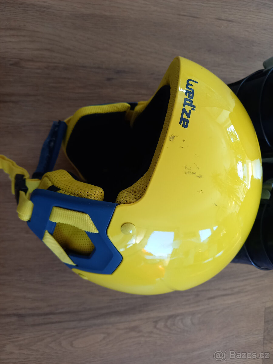 Lyžařská helma 48 - 52 cm