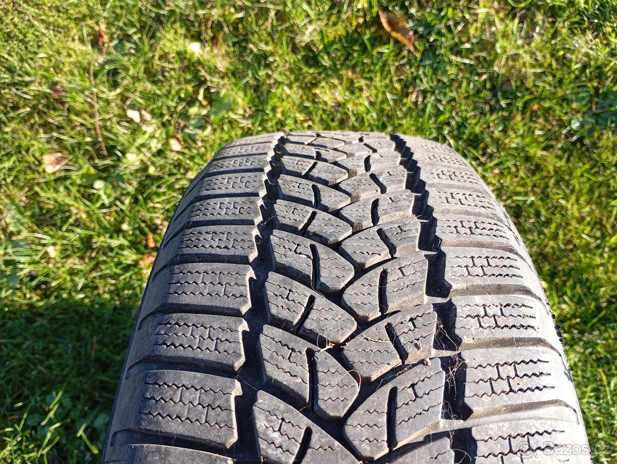 185/60 r15 Zimní