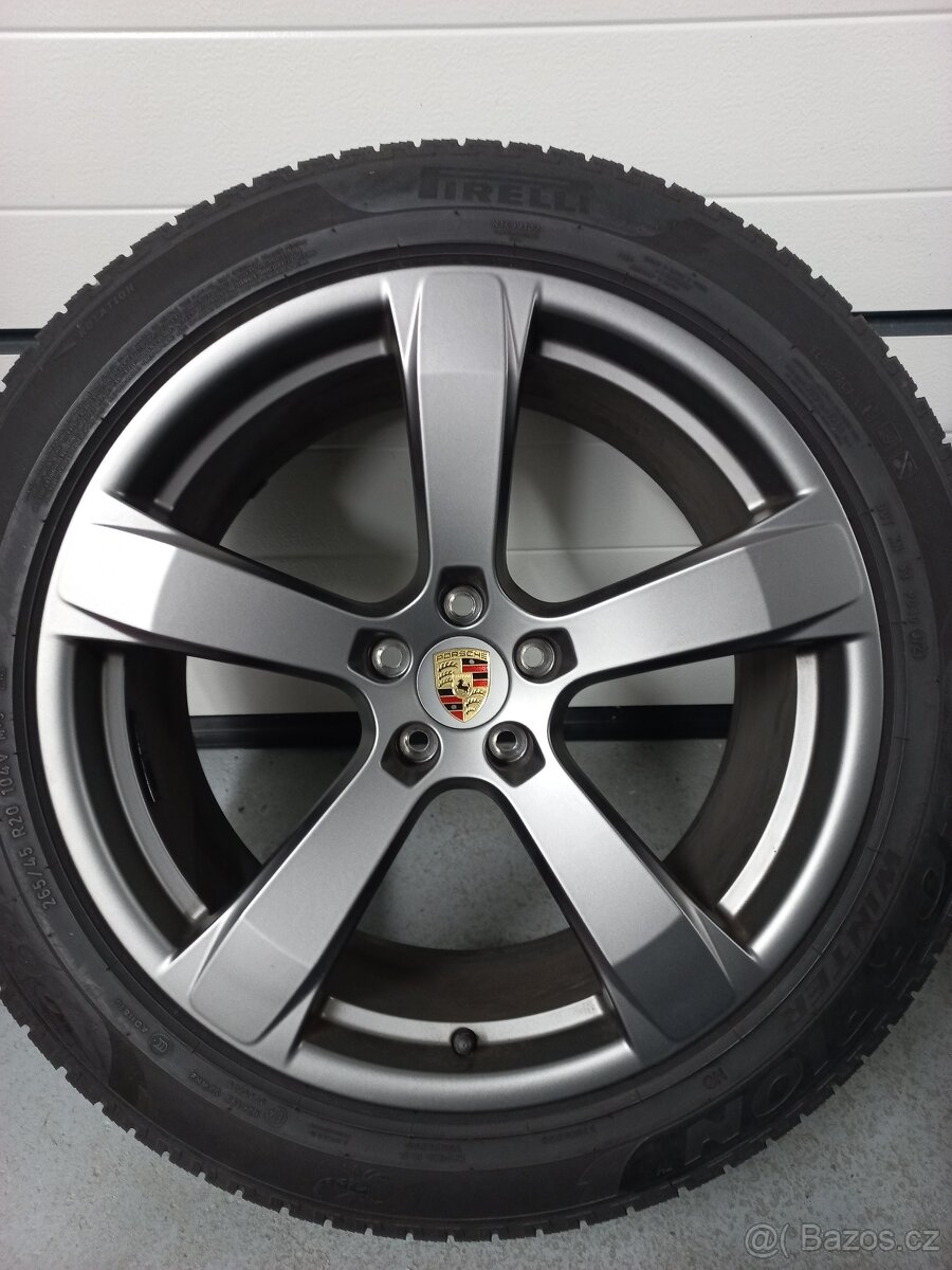 Porsche Macan 20" Sport zimni sada DOT 3721 TOP