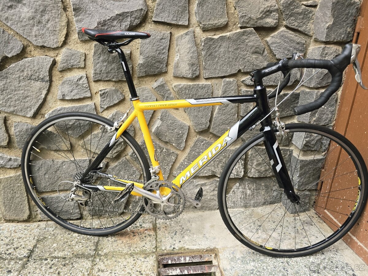 SILNIČNÍ KOLO MERIDA ROAD 904, ULTEGRA