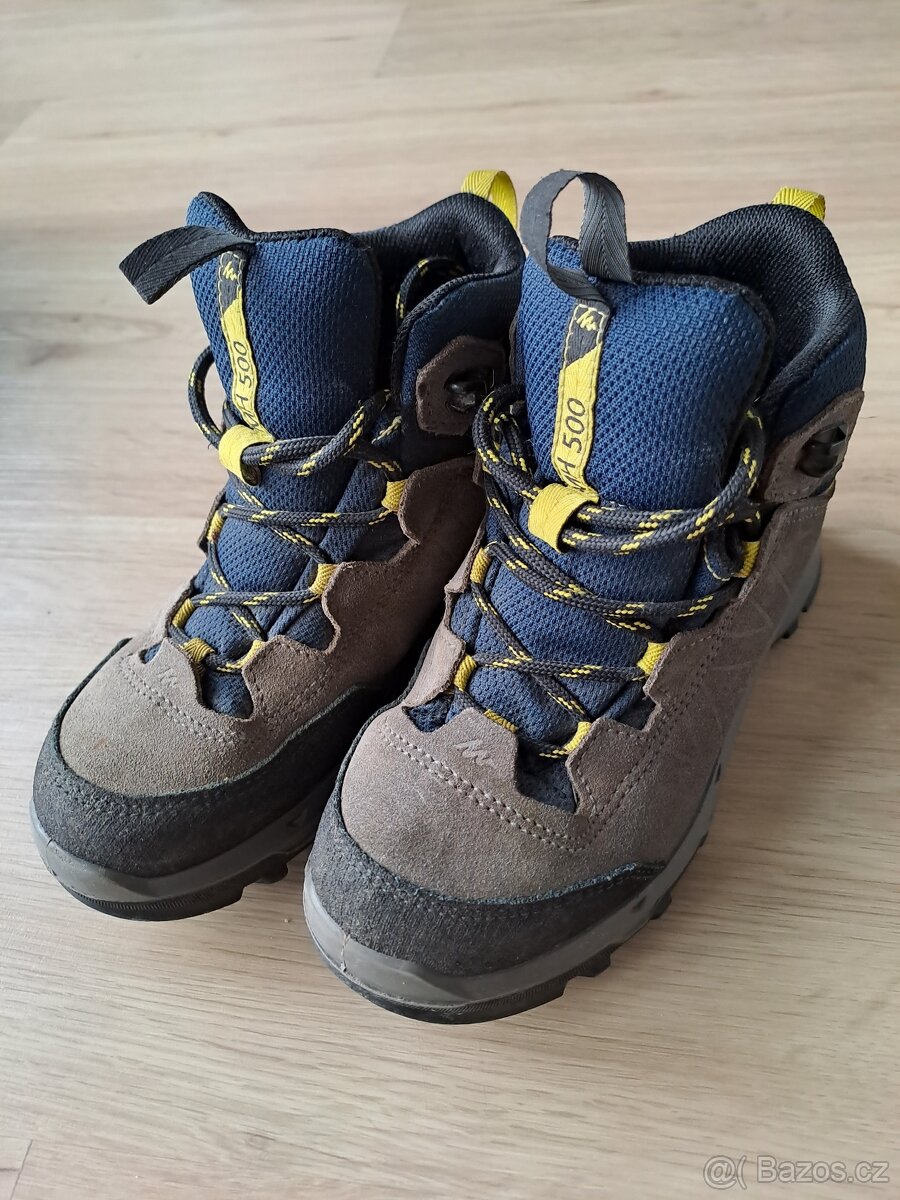 Chlapecké nepromokavé vysoké turistické boty, vel. 31